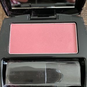 Avon True Color  Blush  Color is Cranberry/ Canneberge  6.23 g net wt 0.22 oz